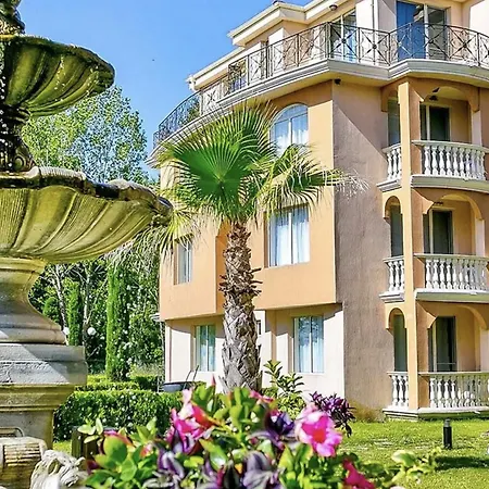 Апартамент Front Luxury Созопол