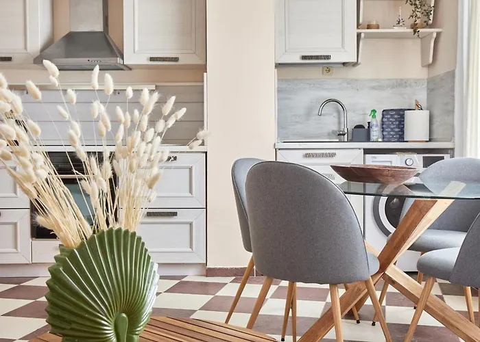 Front Luxury Апартамент